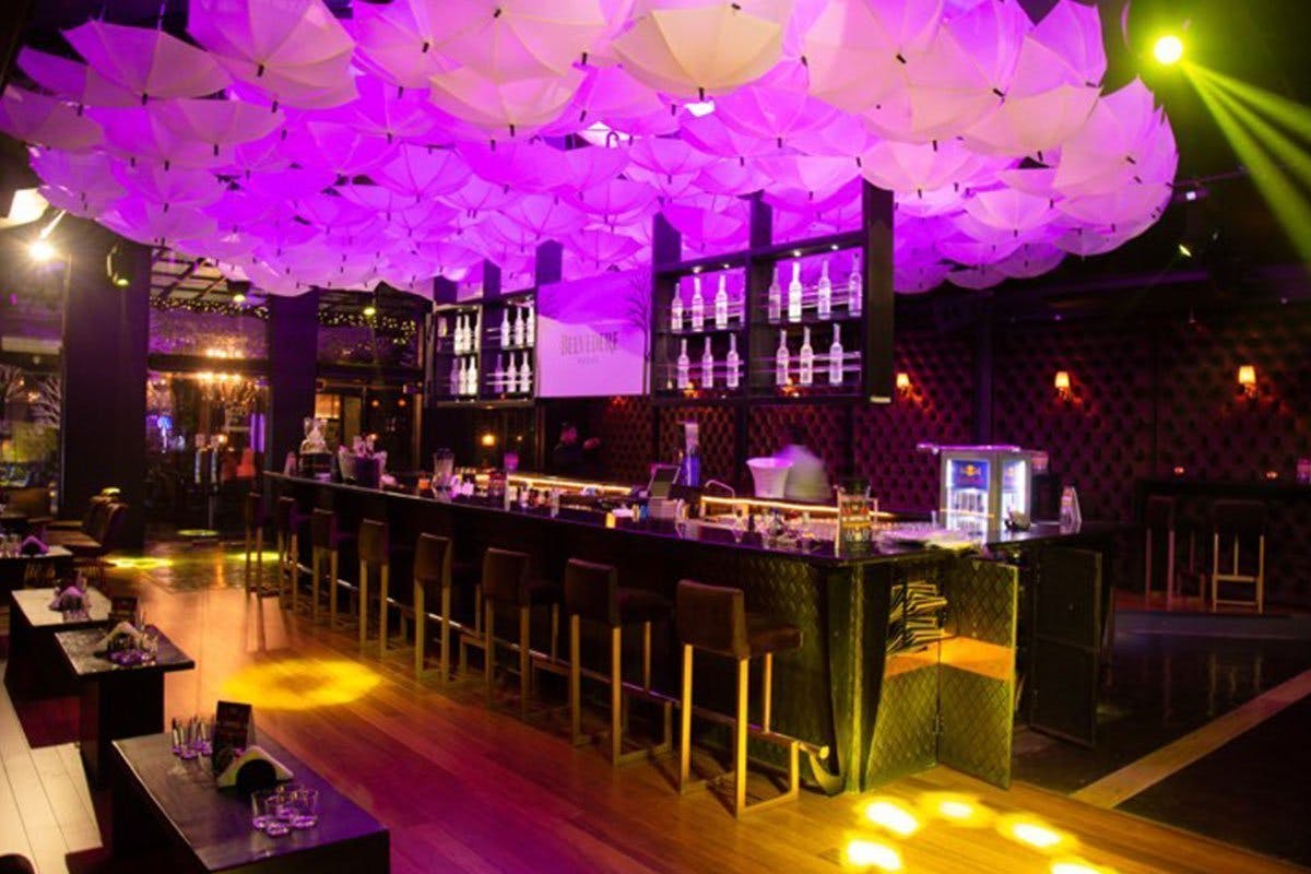 Rhythm & Blues, Colombo